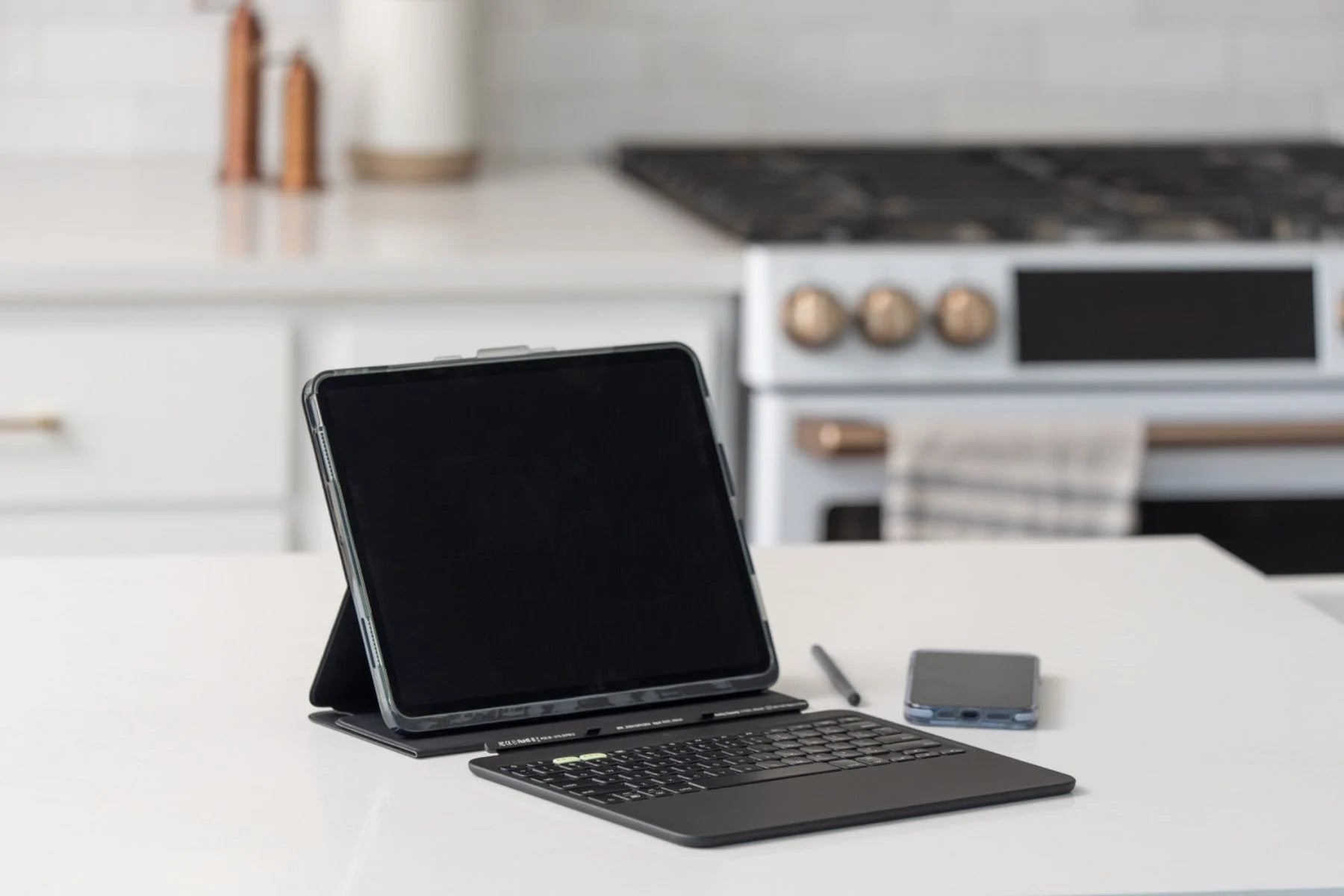 Zagg Keyboard Pro Keys 2 for iPad Air 11-inch (M4/M3/M2)/ iPad Air 10.9-inch (5th & 4th Gen) - Black